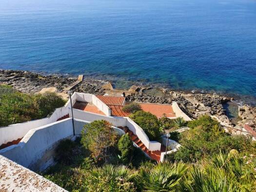 Haus zum Kauf 1.800.000 € 9 Zimmer 408 m² 2.500 m² Grundstück Siracusa 96100