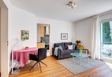 Wohnung zur Miete 600 € 2 Zimmer 50 m² frei ab sofort Emanuelstraße 26 Neuschwabing München 80796