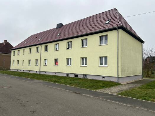 Wohnung zur Miete 266 € 1,5 Zimmer 38 m² 1. Geschoss Kantstr. 6 Greppin Bitterfeld-Wolfen 06803
