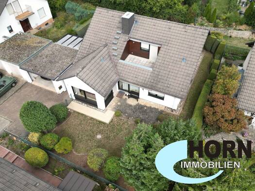 Einfamilienhaus zum Kauf 415.000 € 1 Zimmer 203 m² 555 m² Grundstück frei ab sofort Deutschhof Schweinfurt 97422