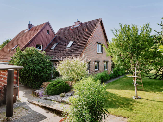 Einfamilienhaus zum Kauf 598.000 € 8 Zimmer 215 m² 850 m² Grundstück Lüneburg 21335