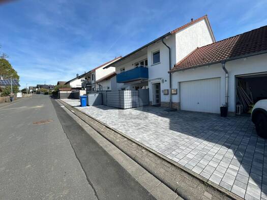 Wohnung zum Kauf 280.000 € 4 Zimmer 82 m² 1. Geschoss Stadtallendorf Stadtallendorf 35260