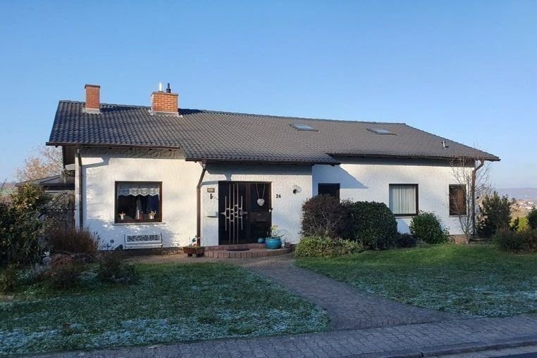 Einfamilienhaus zum Kauf 395.000 € 9 Zimmer 235 m²<br/>Wohnfläche 852 m²<br/>Grundstück ab sofort<br/>Verfügbarkeit Ottweiler Ottweiler 66564