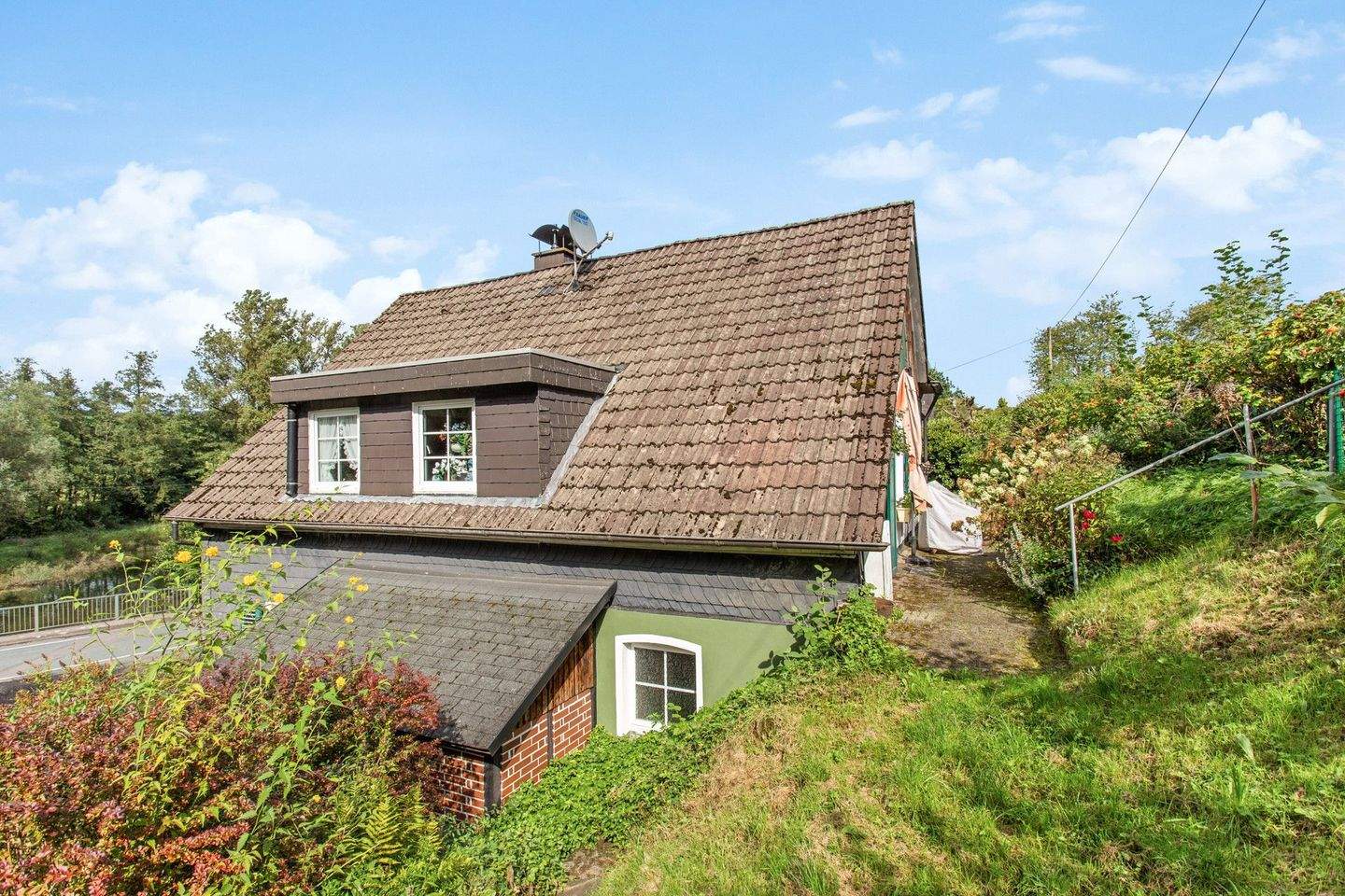Haus – Drolshagen, Kreis Olpe - Ansicht 2