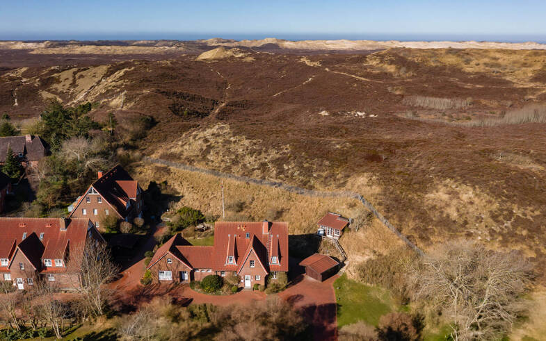 Haus zum Kauf 2.980.000 € 15 Zimmer 390 m² 2.200 m² Grundstück List auf Sylt 25992