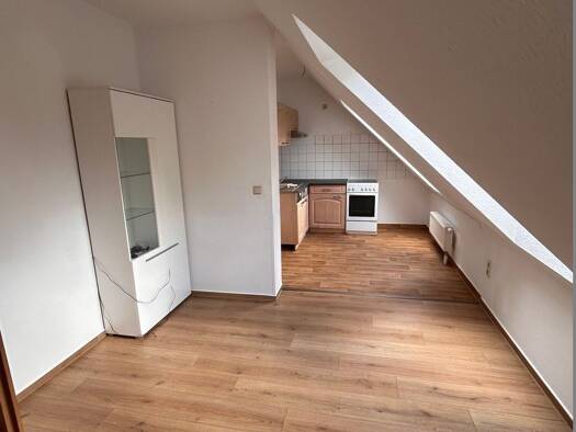 Wohnung zur Miete 395 € 2 Zimmer 58 m² frei ab sofort Gehren Gehren 98694