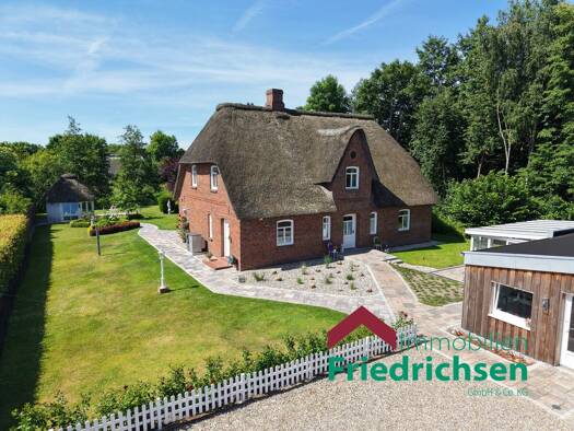 Einfamilienhaus zum Kauf 990.000 € 4 Zimmer 180 m² 2.687 m² Grundstück Niebüll 25899