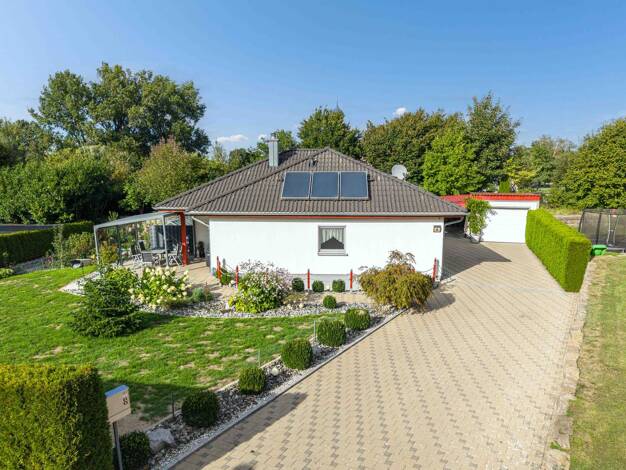 Bungalow zum Kauf 660.000 € 6,5 Zimmer 170 m² 825 m² Grundstück Untersulmentingen Laupheim 88471