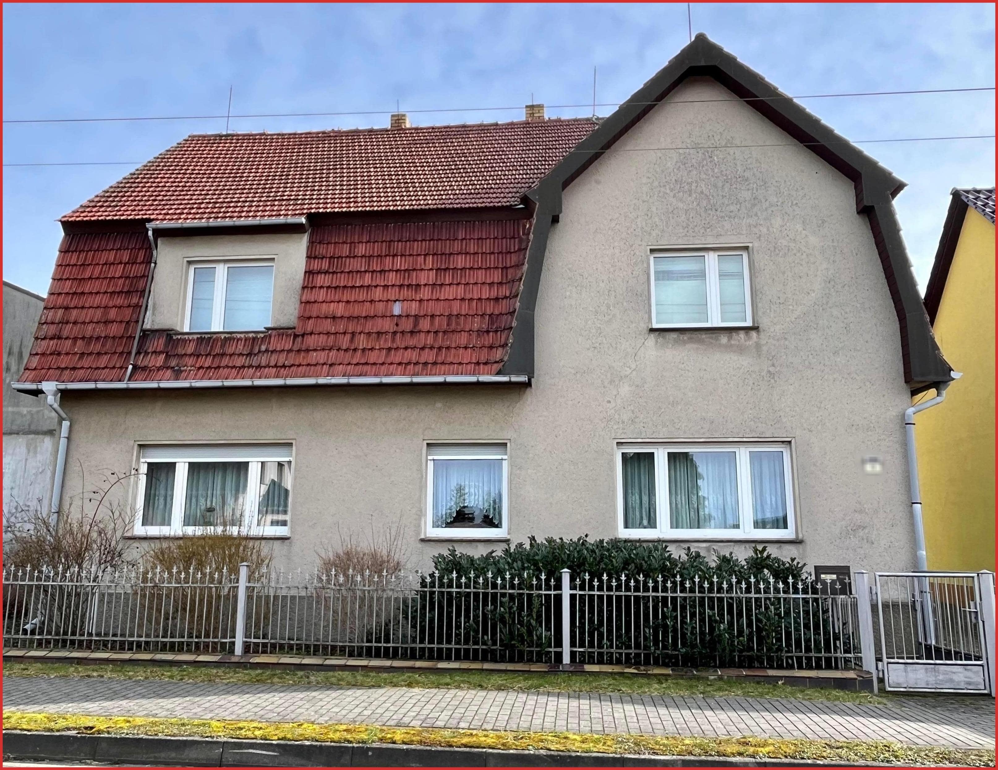 Einfamilienhaus zum Kauf 148.500 € 7 Zimmer 200 m²<br/>Wohnfläche 1.010 m²<br/>Grundstück Prestewitz Prestewitz 04924