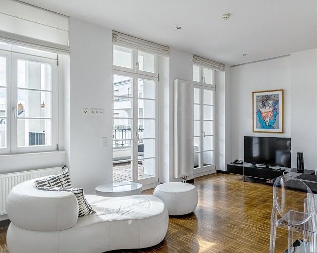 Studio zum Kauf 450.000 € 2 Zimmer 47 m²<br/>Wohnfläche 4.<br/>Geschoss Tiergarten Berlin 10785