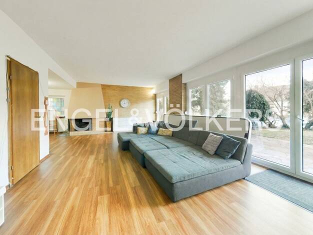 Einfamilienhaus zum Kauf 590.000 € 6 Zimmer 160 m² 726 m² Grundstück Hochfeld-Steinberg Schweinfurt 97422