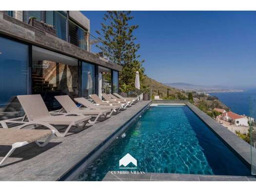 Villa zum Kauf 1.445.000 € 5 Zimmer 270 m² 560 m² Grundstück Salobreña 18680