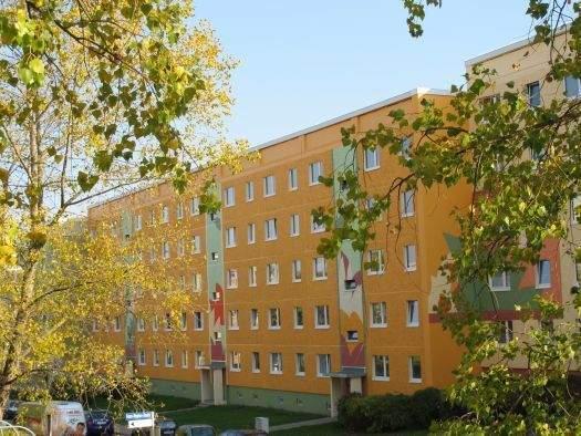 Wohnung zur Miete 440 € 4 Zimmer 89 m² 3. Geschoss frei ab sofort Franz-Stephan-Straße 14 Lusan Gera 07549