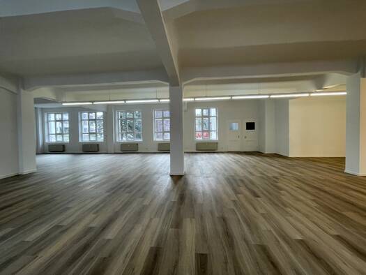 Bürogebäude zur Miete 1.530 € 5 Zimmer 255 m² Bürofläche Stadtmitte Krefeld 47798