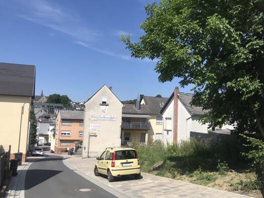 Grundstück zum Kauf 95.000 € 250 m² Grundstück Baugenehmigung vorhanden Schneebergstraße 14 Höhr-Grenzhausen 56203