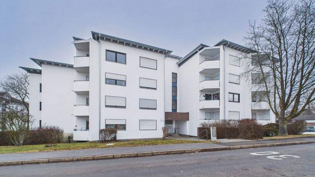 Wohnung zur Miete 750 € 3 Zimmer 81,2 m² 1. Geschoss Eggenfelden 84307