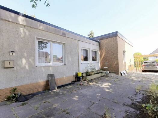 Einfamilienhaus zum Kauf 215.000 € 6 Zimmer 163 m² 472 m² Grundstück Laatzen 30880
