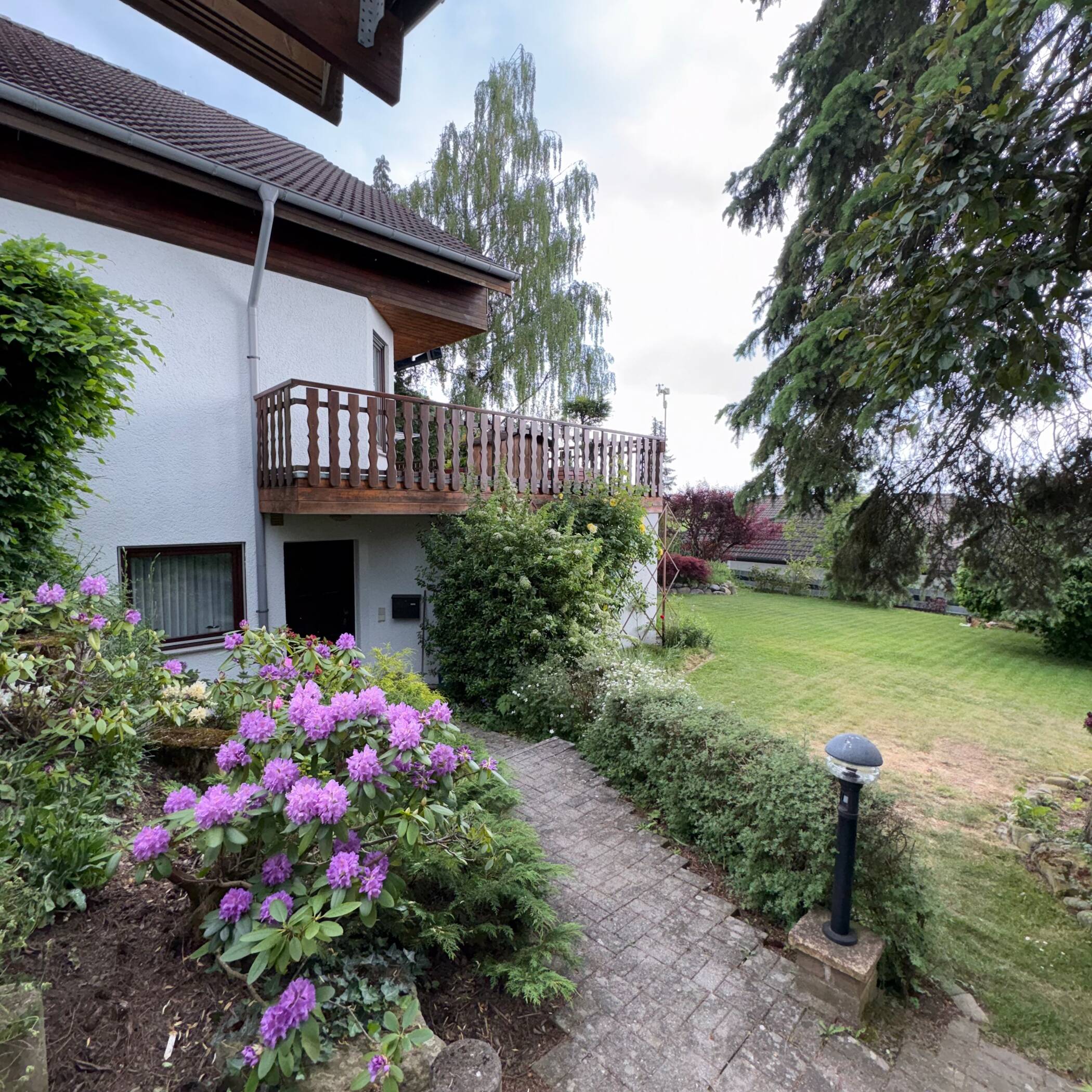 Haus – Hohenfels, Liggersdorf - Mehr