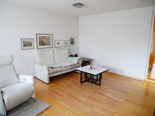 Wohnung zum Kauf 349.000 € 3,5 Zimmer 94 m² frei ab sofort Sulzgries Esslingen am Neckar 73733