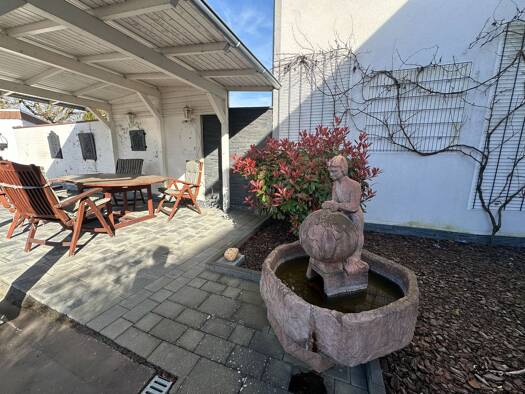 Einfamilienhaus zum Kauf 355.000 € 7 Zimmer 170 m² 665 m² Grundstück Gürzenich Düren 52355