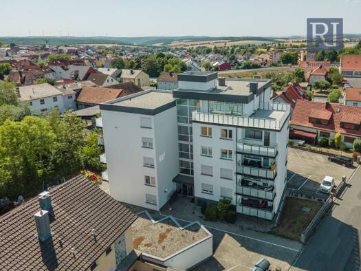 Wohnung zum Kauf 276.350 € 3 Zimmer 81 m² Neubergstraße 6 Waldbüttelbrunn Waldbüttelbrunn 97297