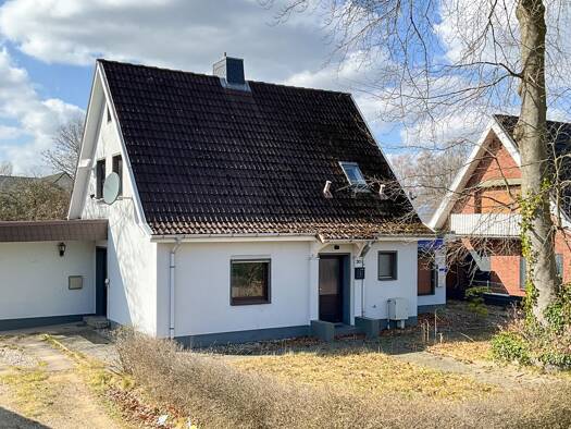 Einfamilienhaus zum Kauf 319.000 € 6 Zimmer 170 m² 625 m² Grundstück Wahlstedt 23812
