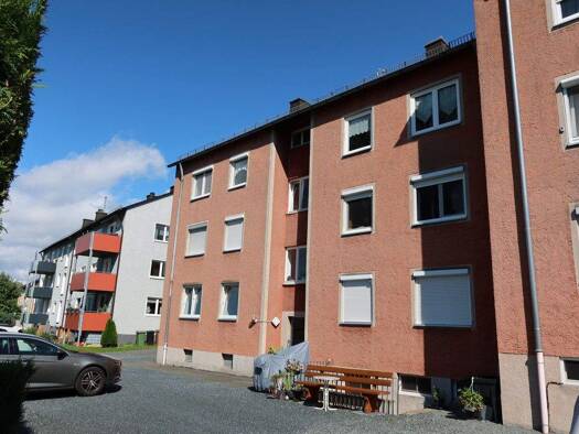 Wohnung zum Kauf 109.000 € 6 Zimmer 114,3 m² Oberkotzau 95145