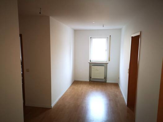 Wohnung zur Miete 1.040 € 3 Zimmer 73 m² Geschoss 1/3 frei ab 01.05.2026 Westenviertel Regensburg 93049