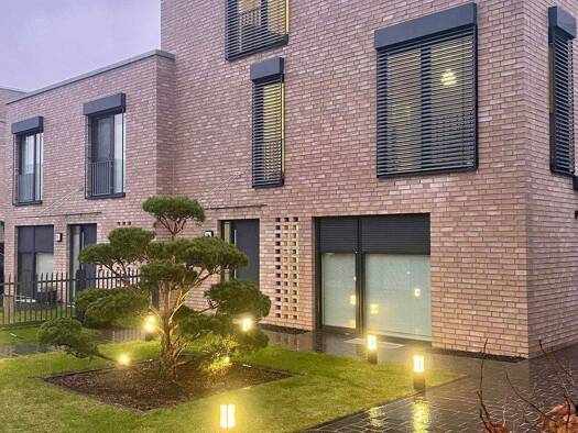 Doppelhaushälfte zum Kauf provisionsfrei 899.000 € 6 Zimmer 170 m² 340 m² Grundstück frei ab 01.01.2026 Reinbek 21465