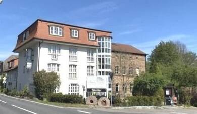 Gastronomie/Hotel zum Kauf als Kapitalanlage geeignet 28 Zimmer 1.111 m² 2.693 m² Grundstück Bad Bibra Bad Bibra 06647
