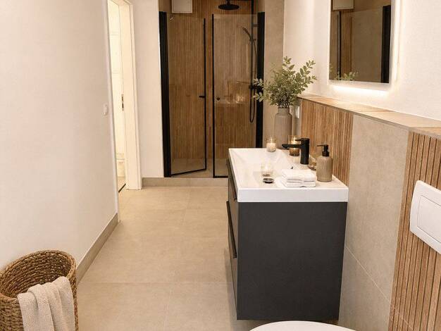 Wohnung zur Miete 850 € 2 Zimmer 61,2 m² EG Südvorstadt Leipzig 04275