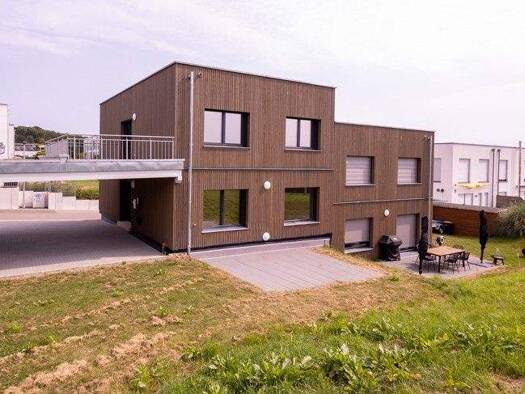 Doppelhaushälfte zum Kauf provisionsfrei 915.000 € 4,5 Zimmer 131,6 m² 368 m² Grundstück Plochingen 73207