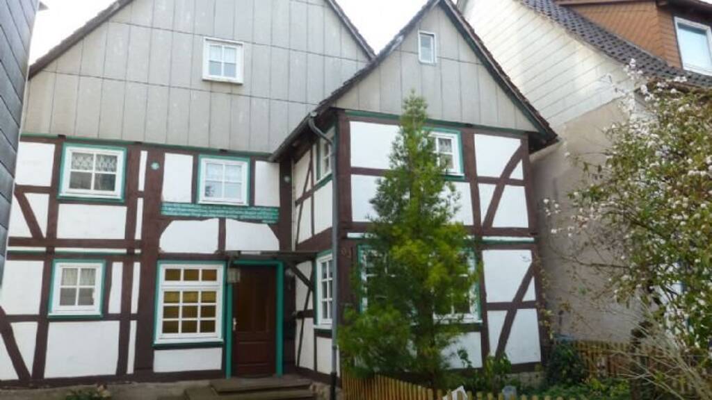 Einfamilienhaus zum Kauf 97.500 € 8 Zimmer 191 m² 659 m² Grundstück Pegestorf 37619