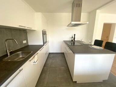 Wohnung zur Miete 700 € 3 Zimmer 71 m² 2. Geschoss frei ab sofort Hohenheimer Str. 43 Dobel Stuttgart 70184