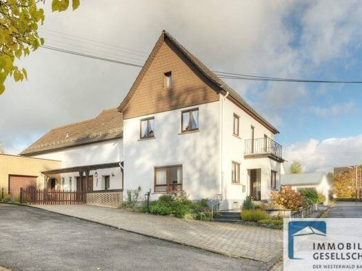 Einfamilienhaus zum Kauf 199.000 € 6 Zimmer 126 m² 621 m² Grundstück Meudt 56414