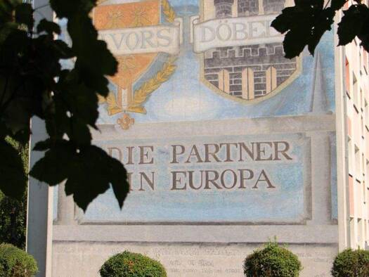 Wohnung zur Miete 250 € 2 Zimmer 47,2 m² 4. Geschoss frei ab 01.05.2026 Givorser Straße 1 Döbeln 04720