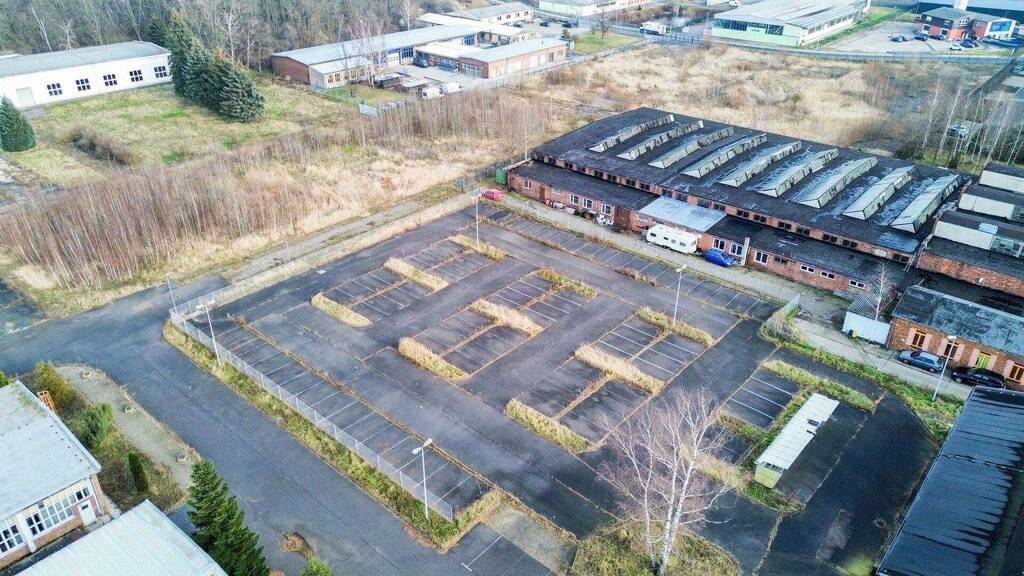 Gewerbegrundstück zur Miete 7.602 € Coswig 01640