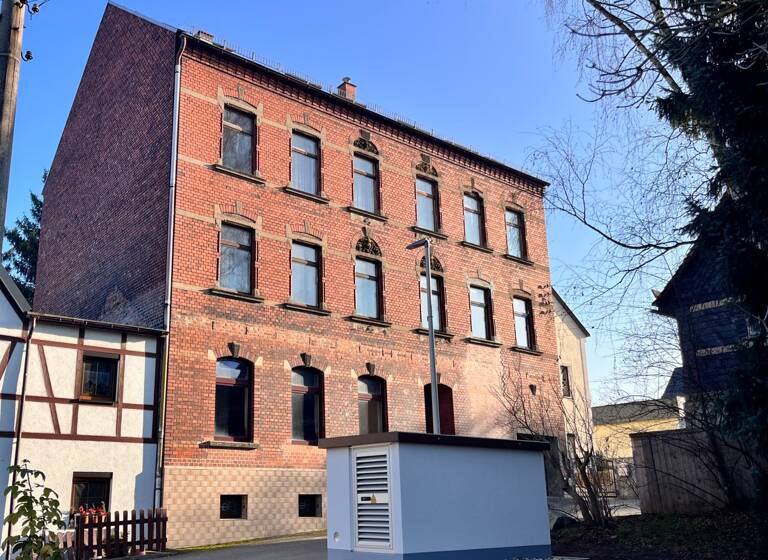 Mehrfamilienhaus zum Kauf 159.000 € 340 m²<br/>Wohnfläche 450 m²<br/>Grundstück Marienthal Zwickau 08060