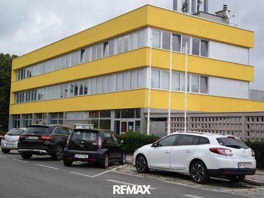 Büro zur Miete 1.213 € 4 Zimmer Wien 1230