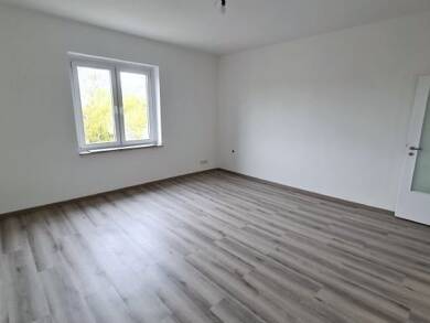 Wohnung zur Miete 505 € 2 Zimmer 68 m² 3. Geschoss Karl-Lehr-Str. 161 Neudorf-Süd Duisburg 47057