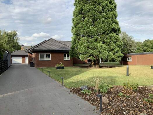 Einfamilienhaus zum Kauf 600.000 € 3 Zimmer 128,3 m² 1.200 m² Grundstück Innenstadt Ahlen 59227