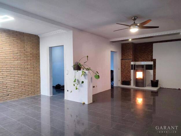 Einfamilienhaus zum Kauf 549.800 € 7 Zimmer 228 m² 597 m² Grundstück Philippsburg 76661