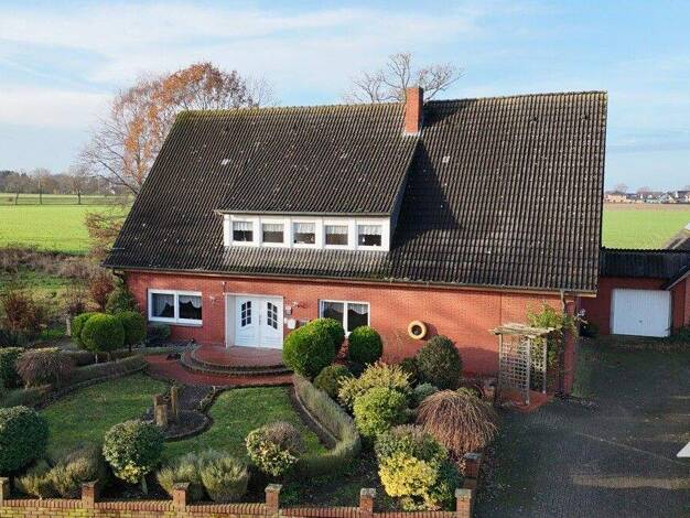 Mehrfamilienhaus zum Kauf 249.000 € 9 Zimmer 200 m² 3.380 m² Grundstück Herzlake 49770