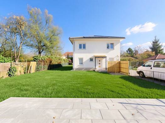 Einfamilienhaus zur Miete - Erstbezug 2.650 € 4 Zimmer 137 m² 300 m² Grundstück Heinersdorf Berlin 13089