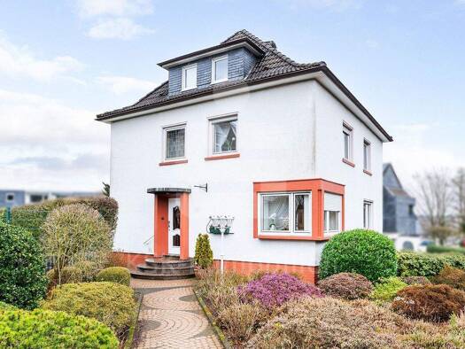 Mehrfamilienhaus zum Kauf 449.000 € 6 Zimmer 190 m² 1.054 m² Grundstück Innenstadt Radevormwald 42477