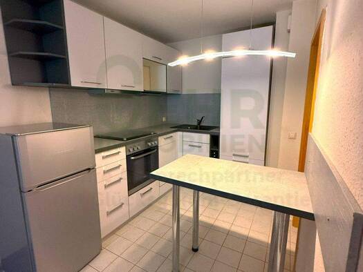 Wohnung zum Kauf 64.900 € 2 Zimmer 56 m² EG Michael-Wolgemut-Str. 1 Eckersbach Zwickau 08066