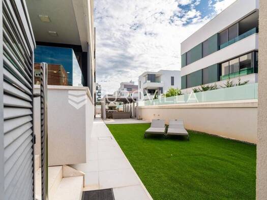 Wohnung zur Miete - Erstbezug 1.250 € 2 Zimmer 113 m² Borik Zadar 23000