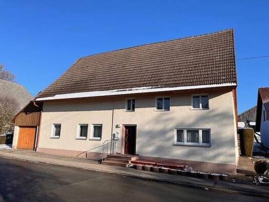 Einfamilienhaus zum Kauf 248.500 € 4 Zimmer 140 m² 456 m² Grundstück frei ab sofort Neuhausen Königsfeld im Schwarzwald 78126