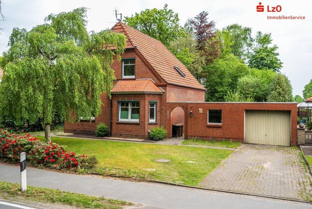 Einfamilienhaus zum Kauf 225.000 € 8 Zimmer 168,3 m² 1.786 m² Grundstück Augustfehn I Apen 26689