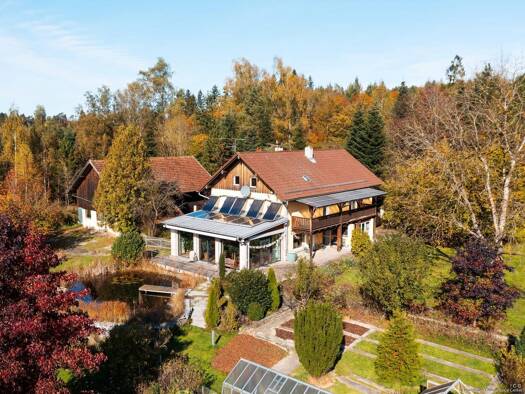 Bauernhof zum Kauf 980.000 € 19.955 m² Grundstück Reut Osterhofen 94486